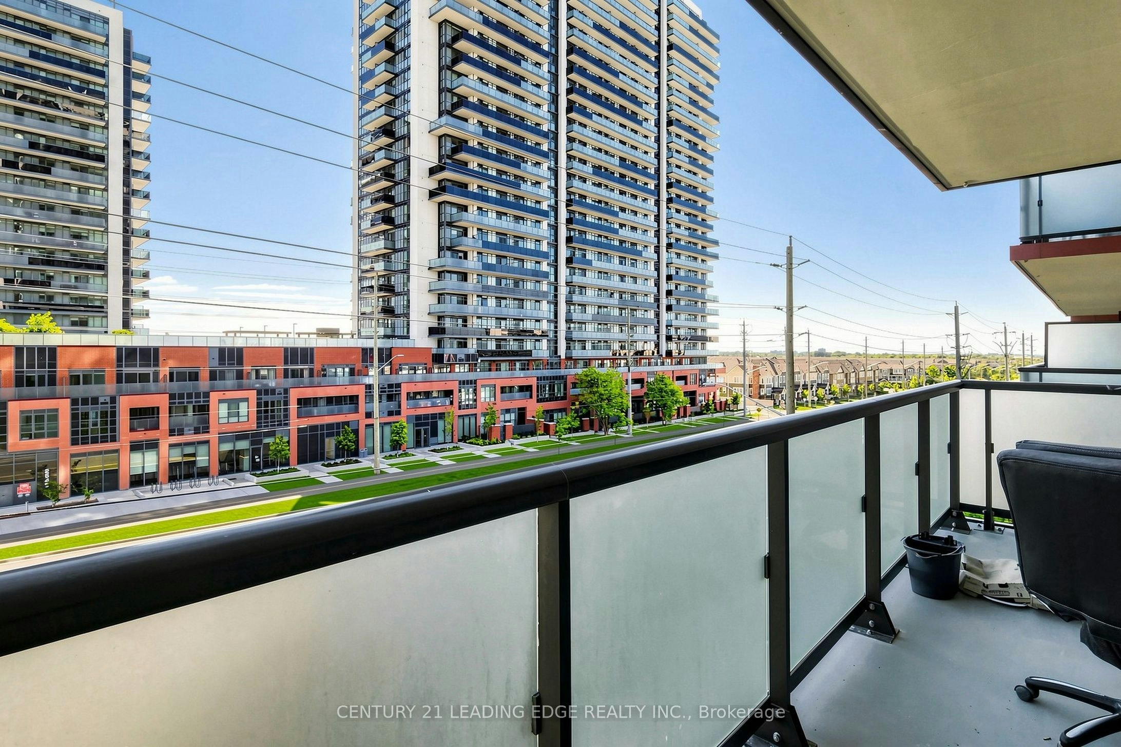 409-2550 Simcoe Street N, Oshawa, ON, L1L 0R5 - 43