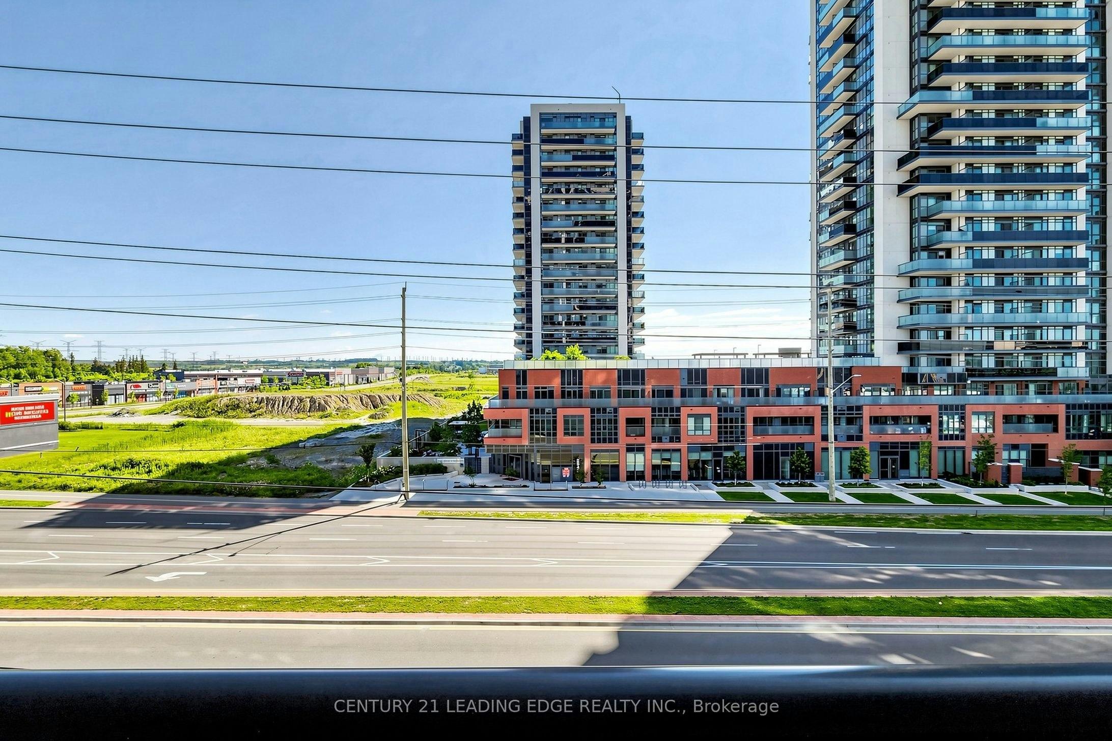 409-2550 Simcoe Street N, Oshawa, ON, L1L 0R5 - 45