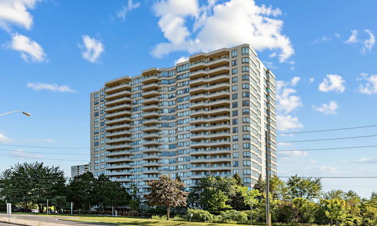 1079-1 Greystone Walk Drive