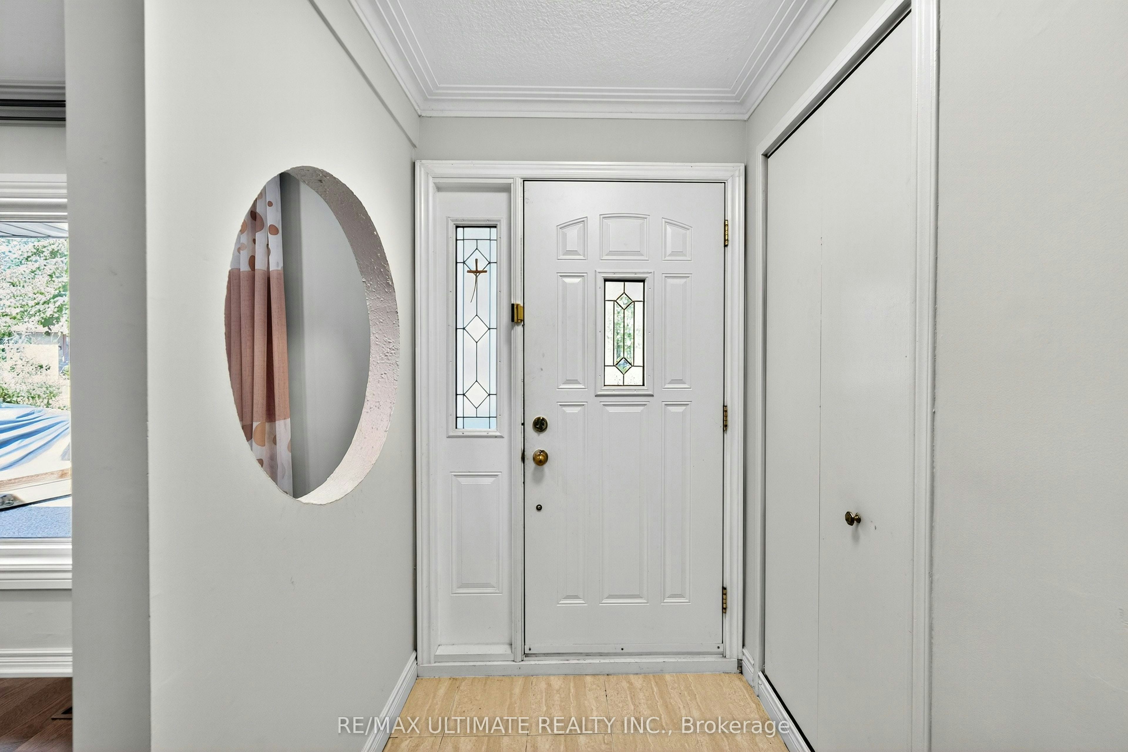 50 Charlemont Crescent, Toronto, ON, M1T 1M4 - 2