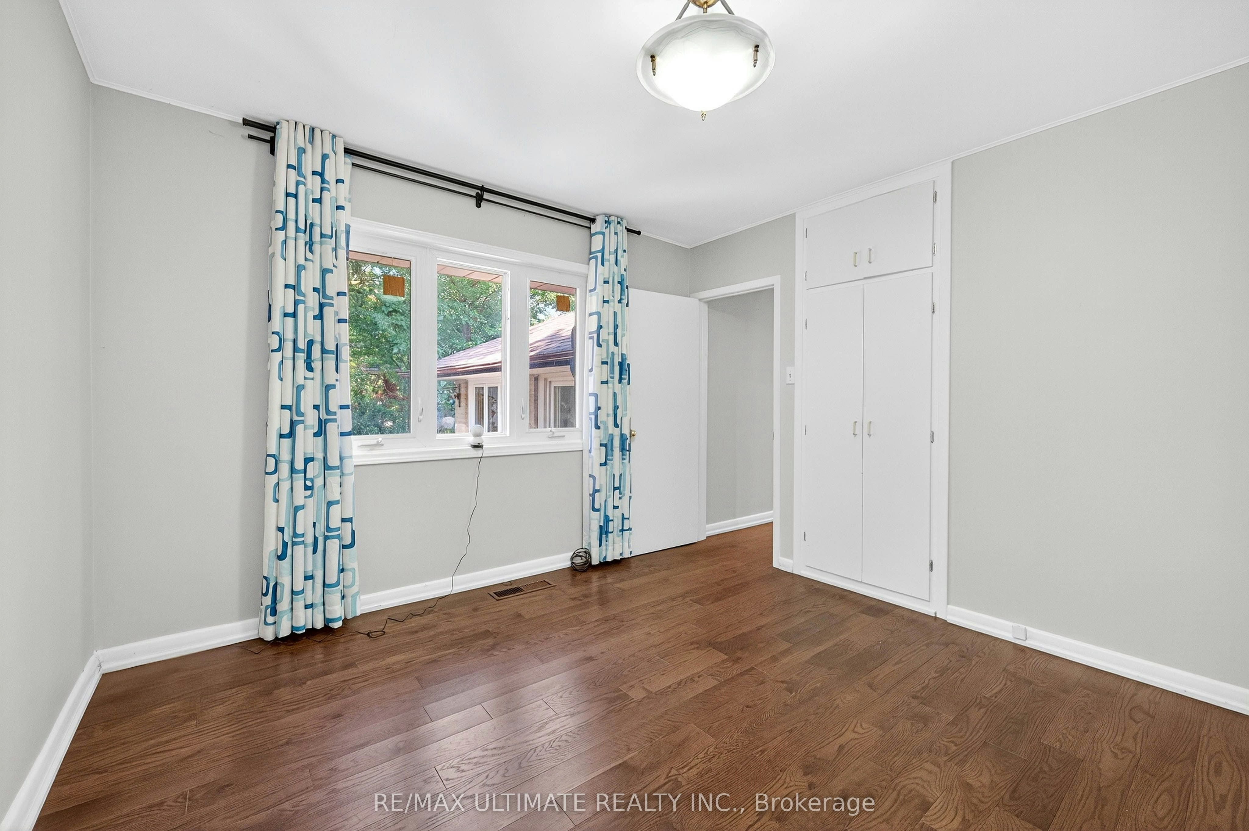50 Charlemont Crescent, Toronto, ON, M1T 1M4 - 18