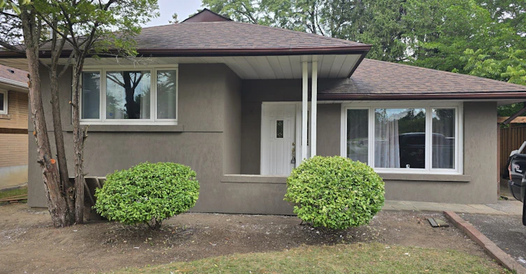 50 Charlemont Crescent, Toronto, ON, M1T 1M4