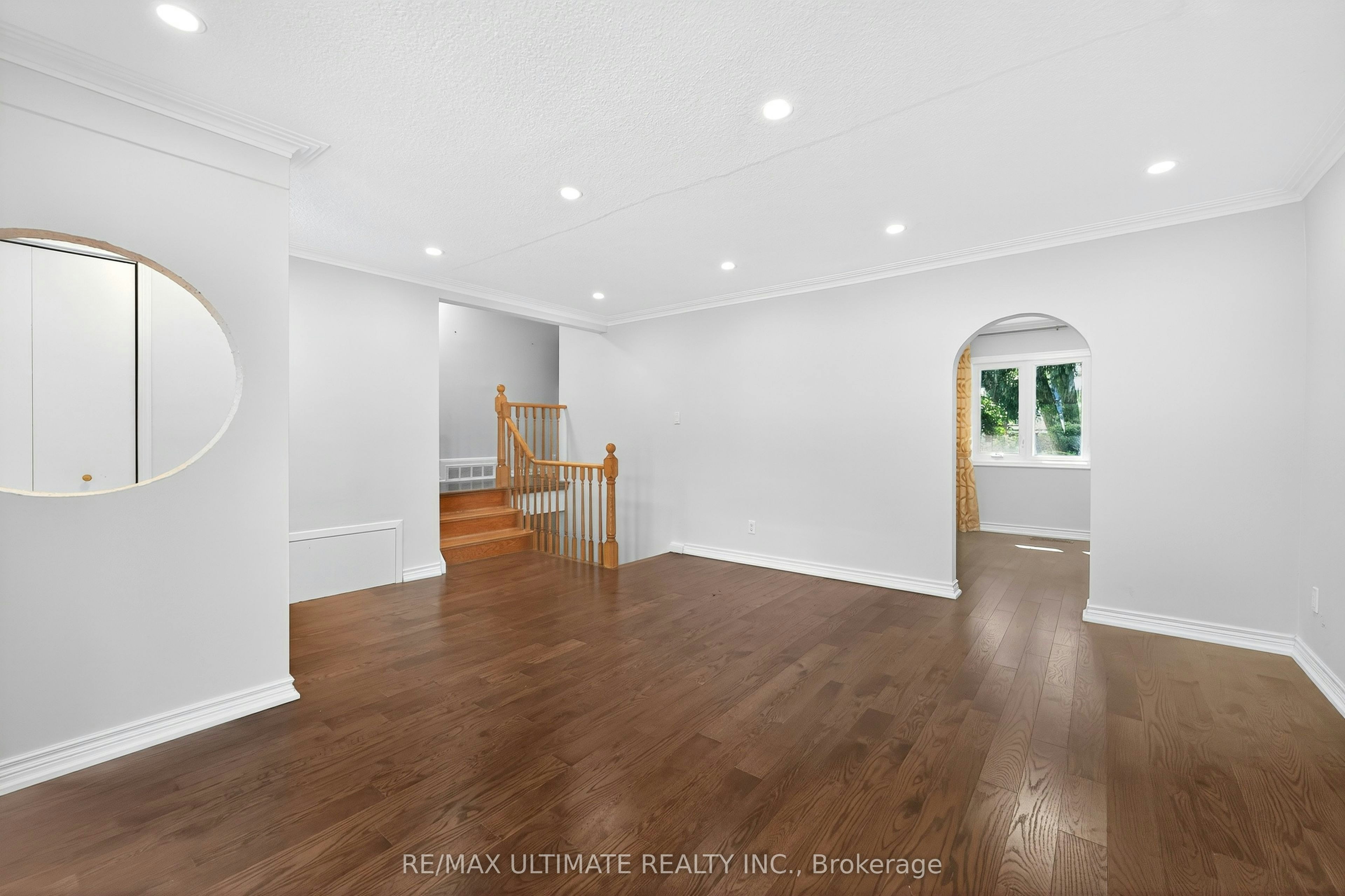 50 Charlemont Crescent, Toronto, ON, M1T 1M4 - 5