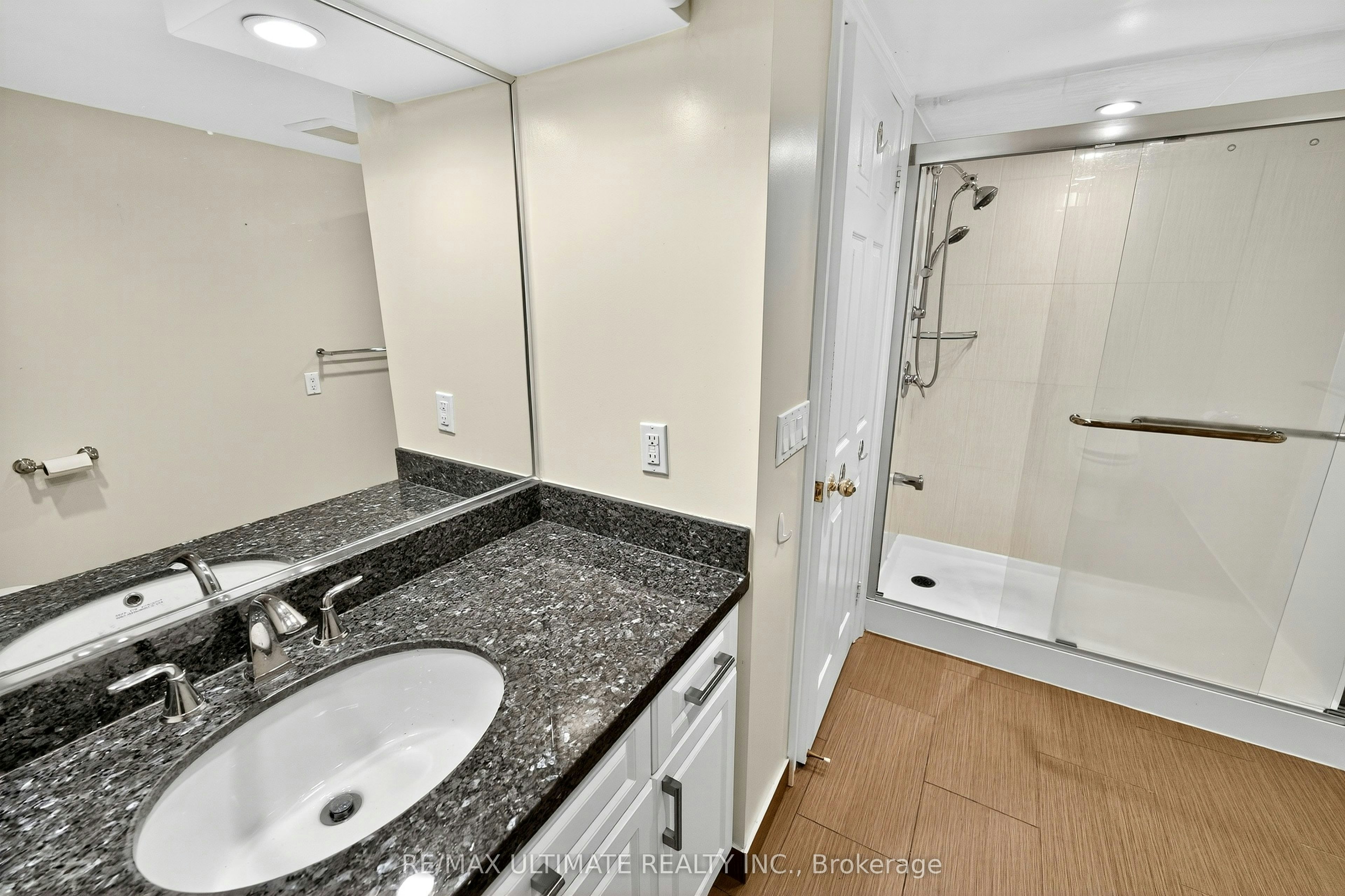 50 Charlemont Crescent, Toronto, ON, M1T 1M4 - 33