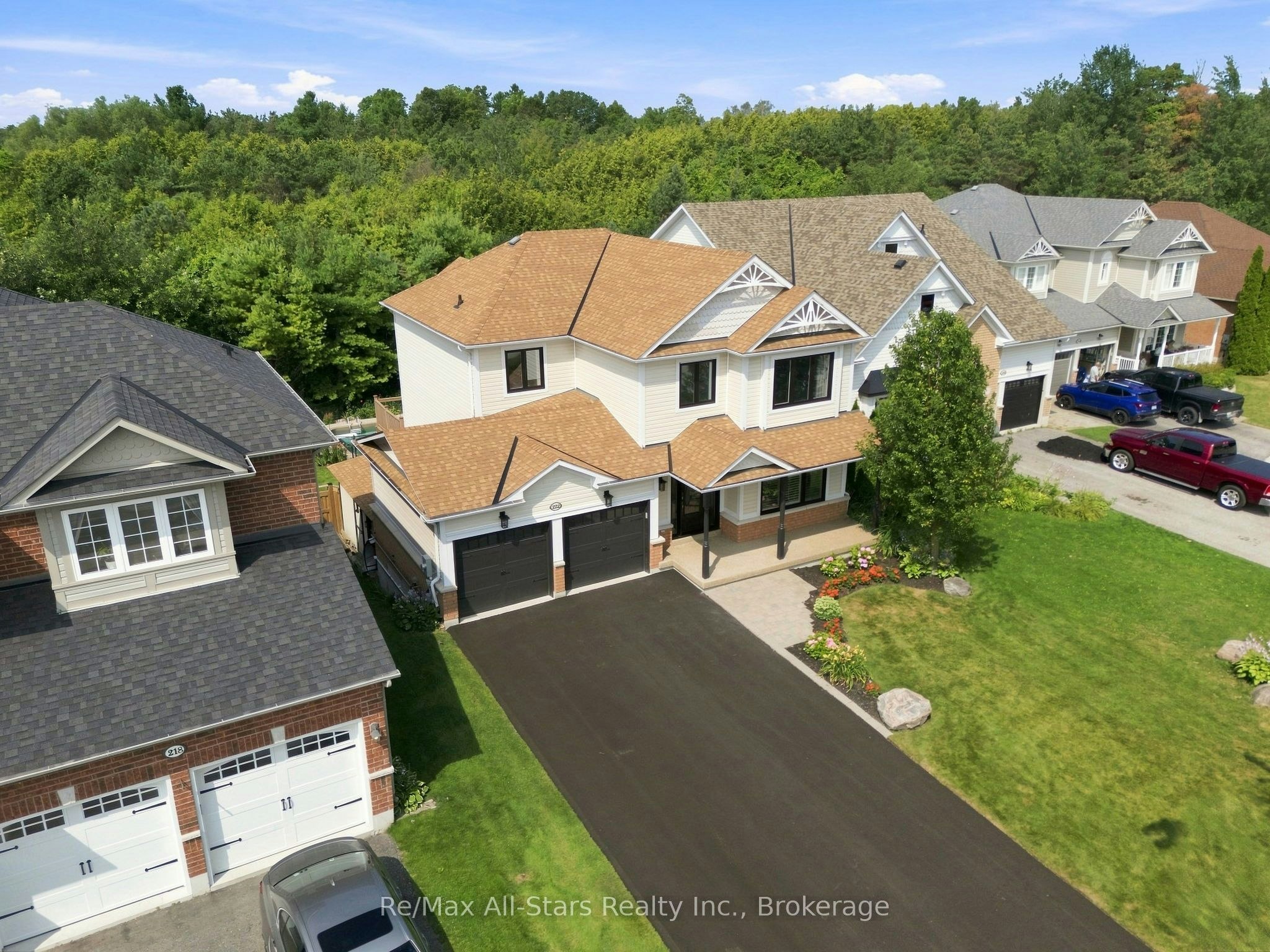 222 Roseborough Court, Scugog, ON, L9L 2E6