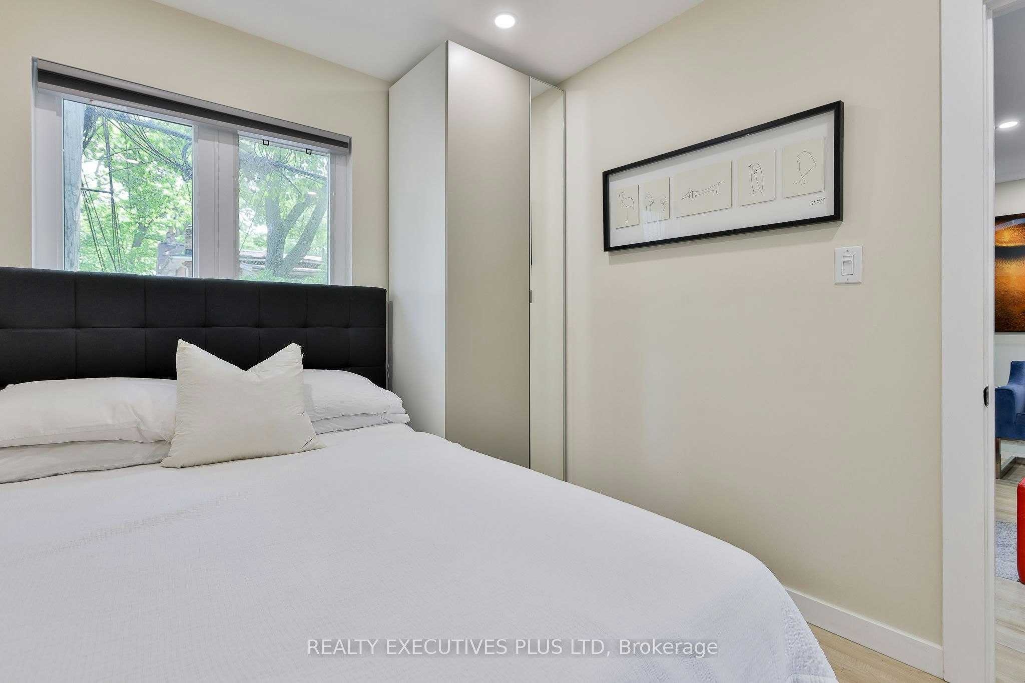 Laneway-199 Beech Avenue, Toronto, ON, M4E 3H8 - 28