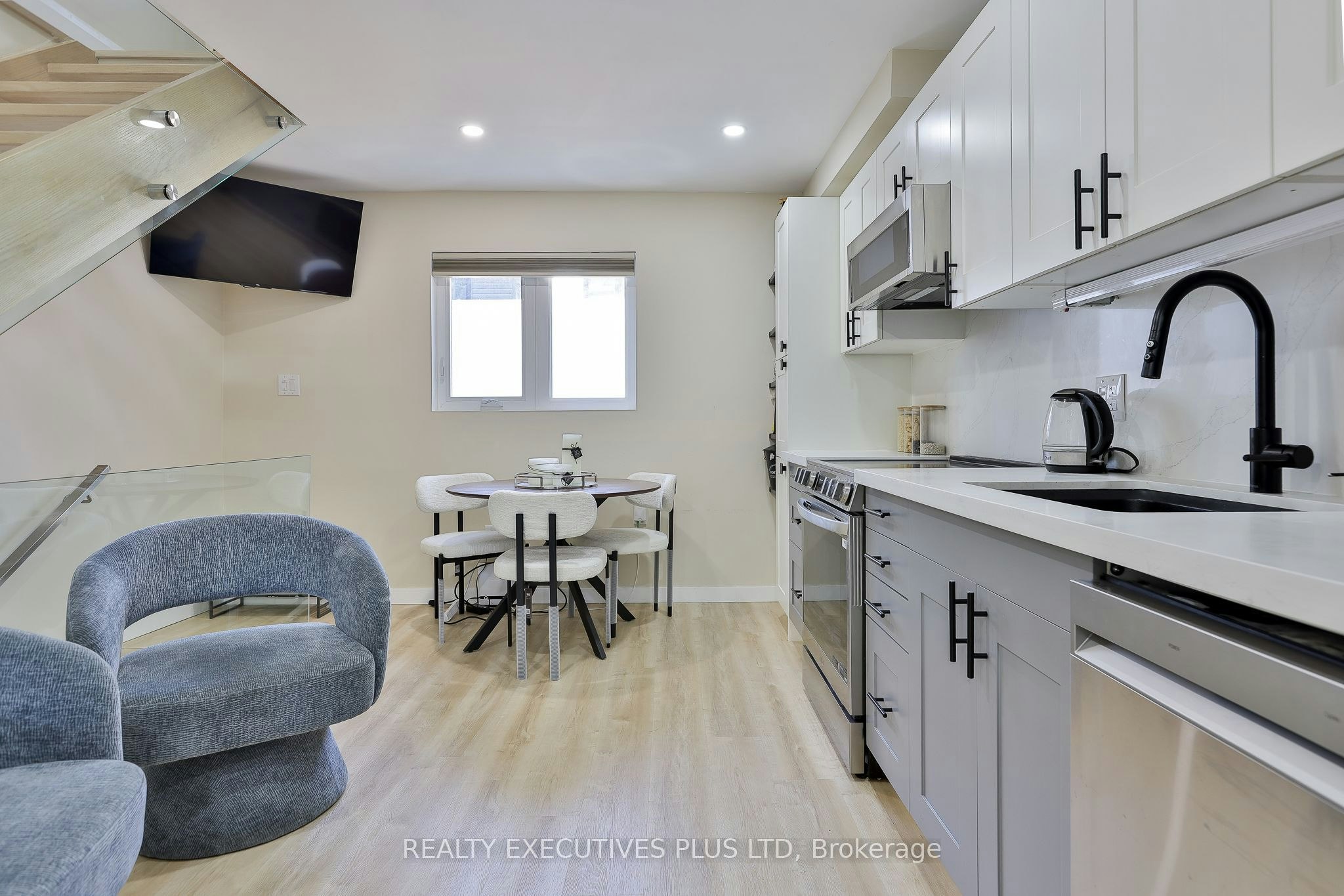 Laneway-199 Beech Avenue, Toronto, ON, M4E 3H8 - 12