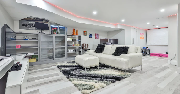Main House-199 Beech Avenue, Toronto, ON, M4E 3H8 - 42
