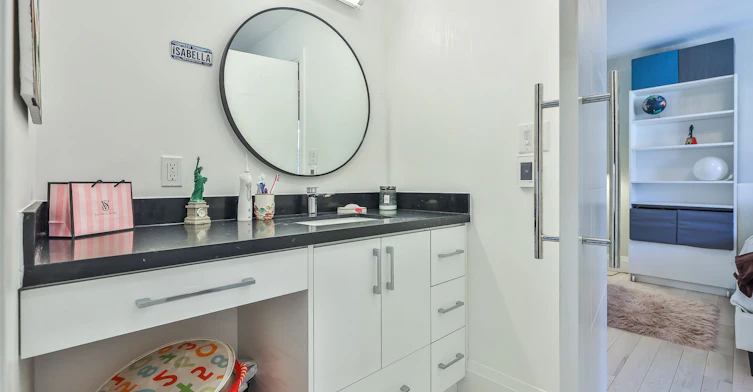 Main House-199 Beech Avenue, Toronto, ON, M4E 3H8 - 32