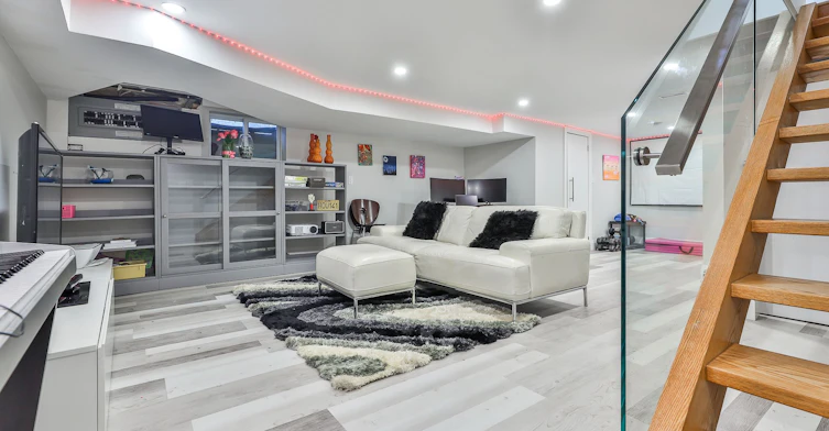 Main House-199 Beech Avenue, Toronto, ON, M4E 3H8 - 39