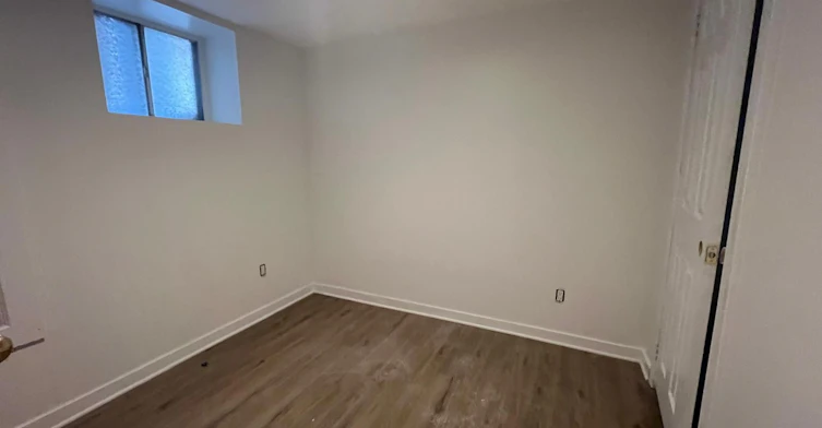 Lower-202 Heward Avenue, Toronto, ON, M4M 2T7 - 14