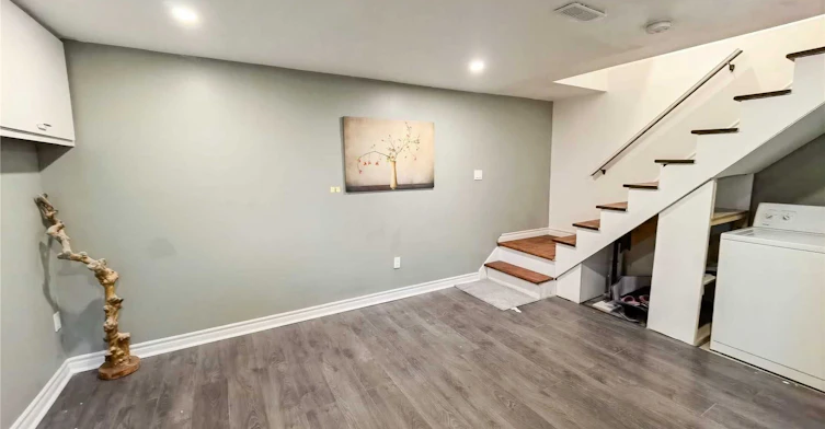 7 Barnwell Drive, Toronto, ON, M1V 1Y7 - 3