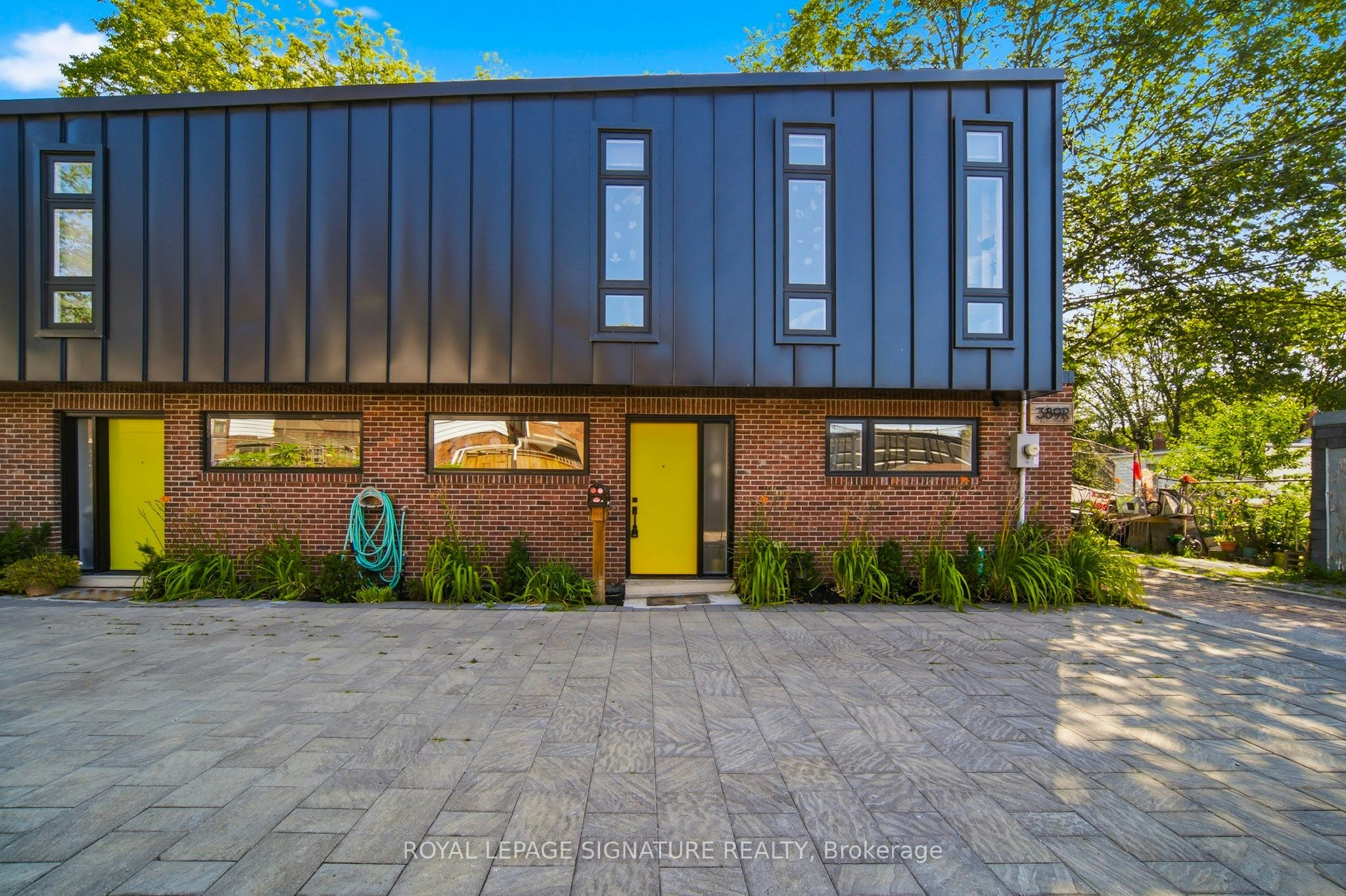 South Unit-389R Leslie Street, Toronto, ON, M4M 3E3