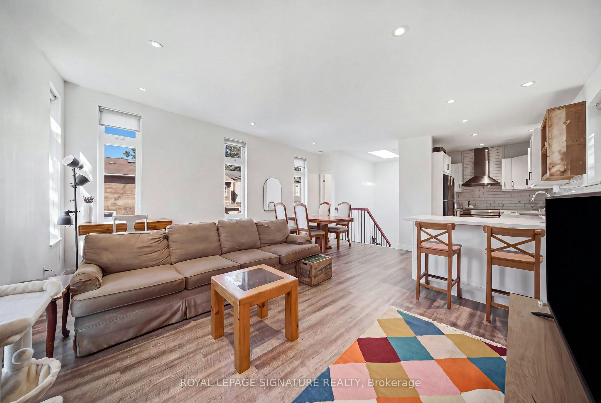 South Unit-389R Leslie Street, Toronto, ON, M4M 3E3 - 3
