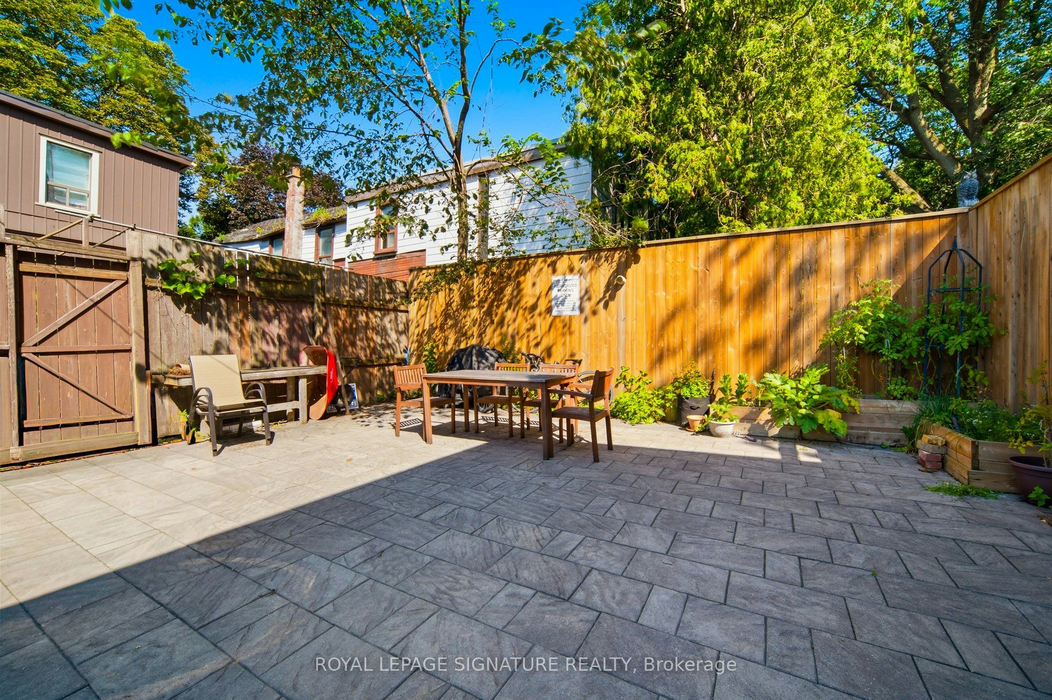 South Unit-389R Leslie Street, Toronto, ON, M4M 3E3 - 17