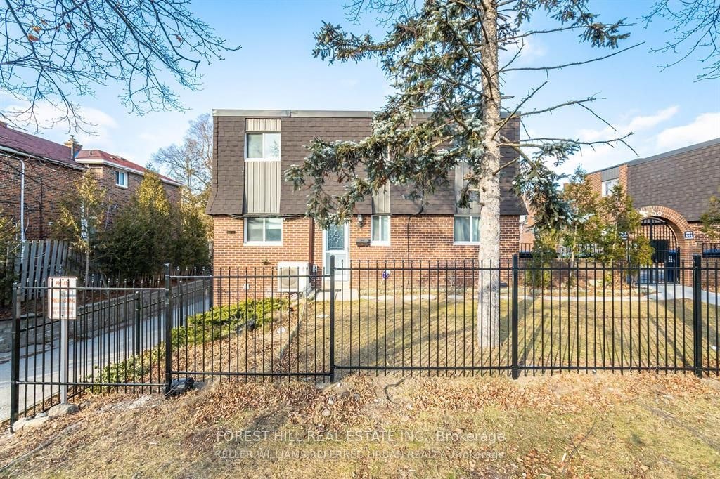 #19-50 Coleman Avenue, Toronto, ON, M4C 1P7