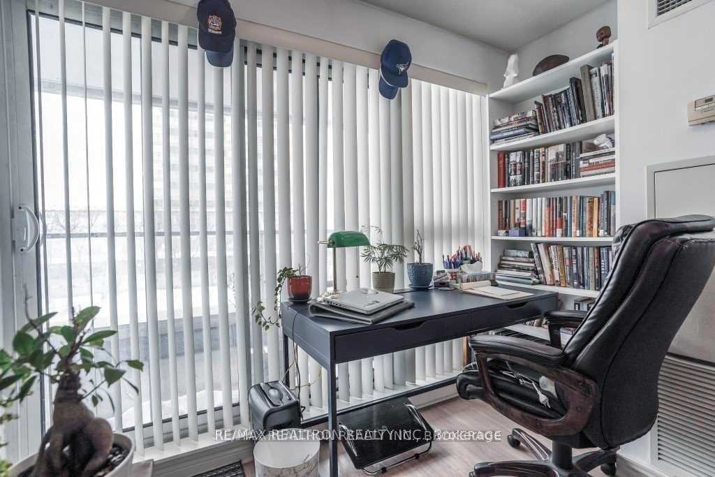 315-60 Town Centre Court, Toronto, ON, M1P 0B1 - 8