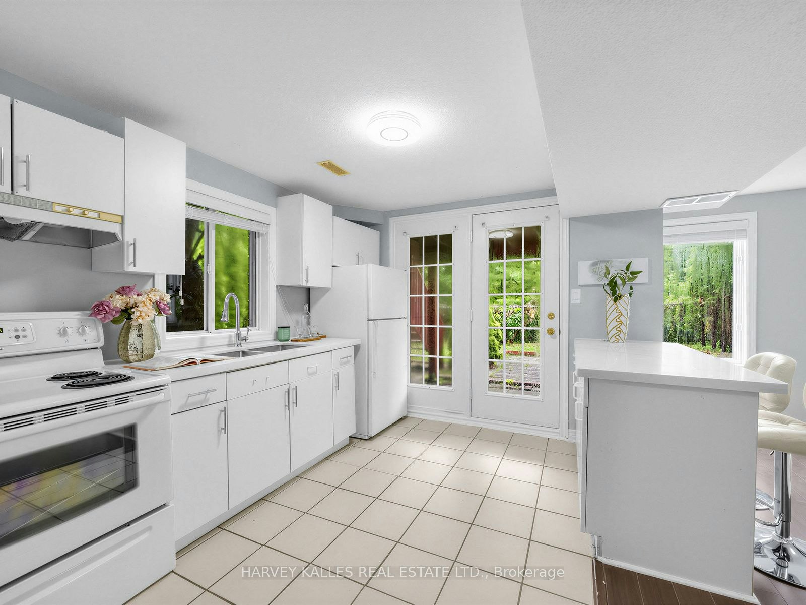 Bsmt-2120 Erin Gate Boulevard, Pickering, ON, L1X 2V3 - 10