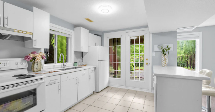 Bsmt-2120 Erin Gate Boulevard, Pickering, ON, L1X 2V3 - 10