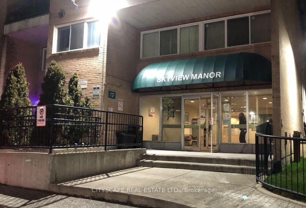 100 Mornelle Court, Toronto, ON, M1E 4X2