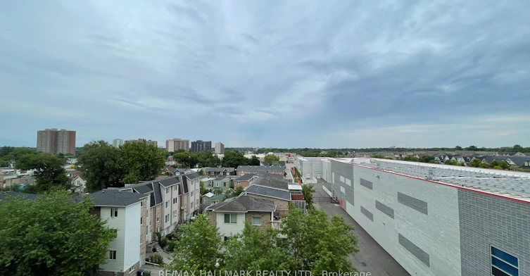 615-8 Trent Avenue, Toronto, ON, M4C 0A6 - 3