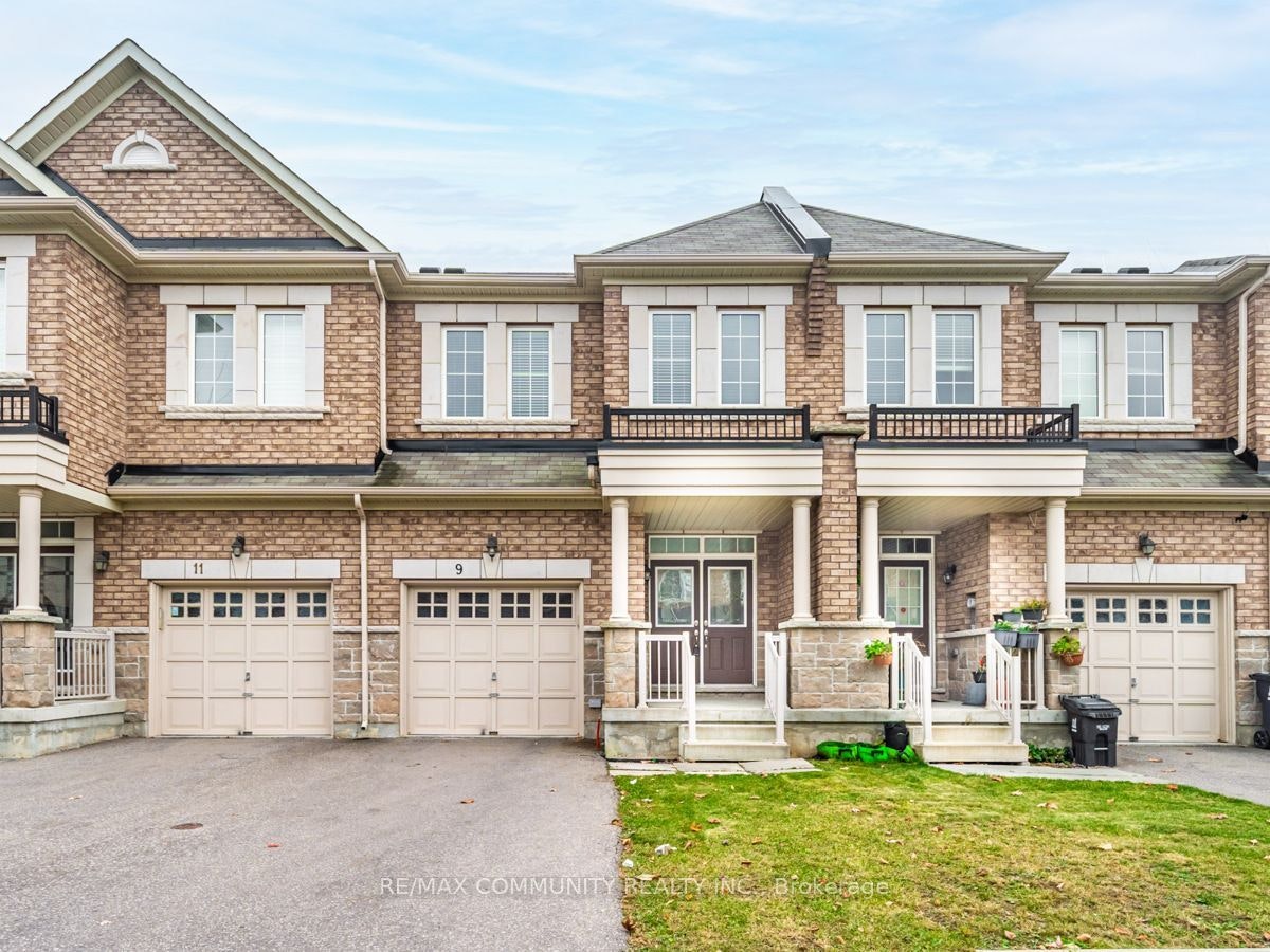 9 Twinflower Court, Toronto, ON, M1X 2B5