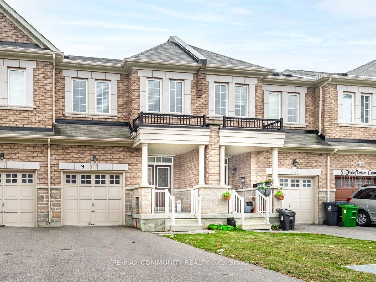 9 Twinflower Court, Toronto, ON, M1X 2B5 - 2