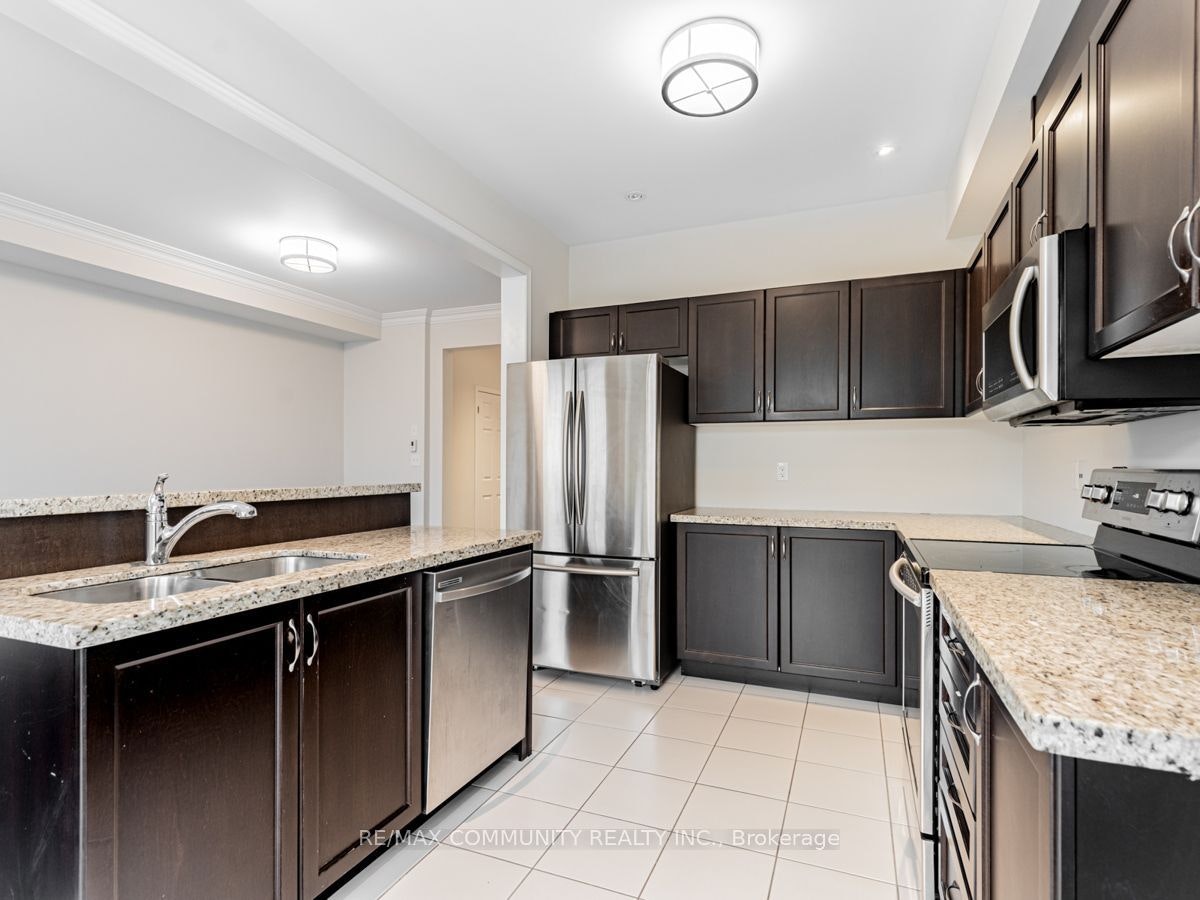 9 Twinflower Court, Toronto, ON, M1X 2B5 - 12