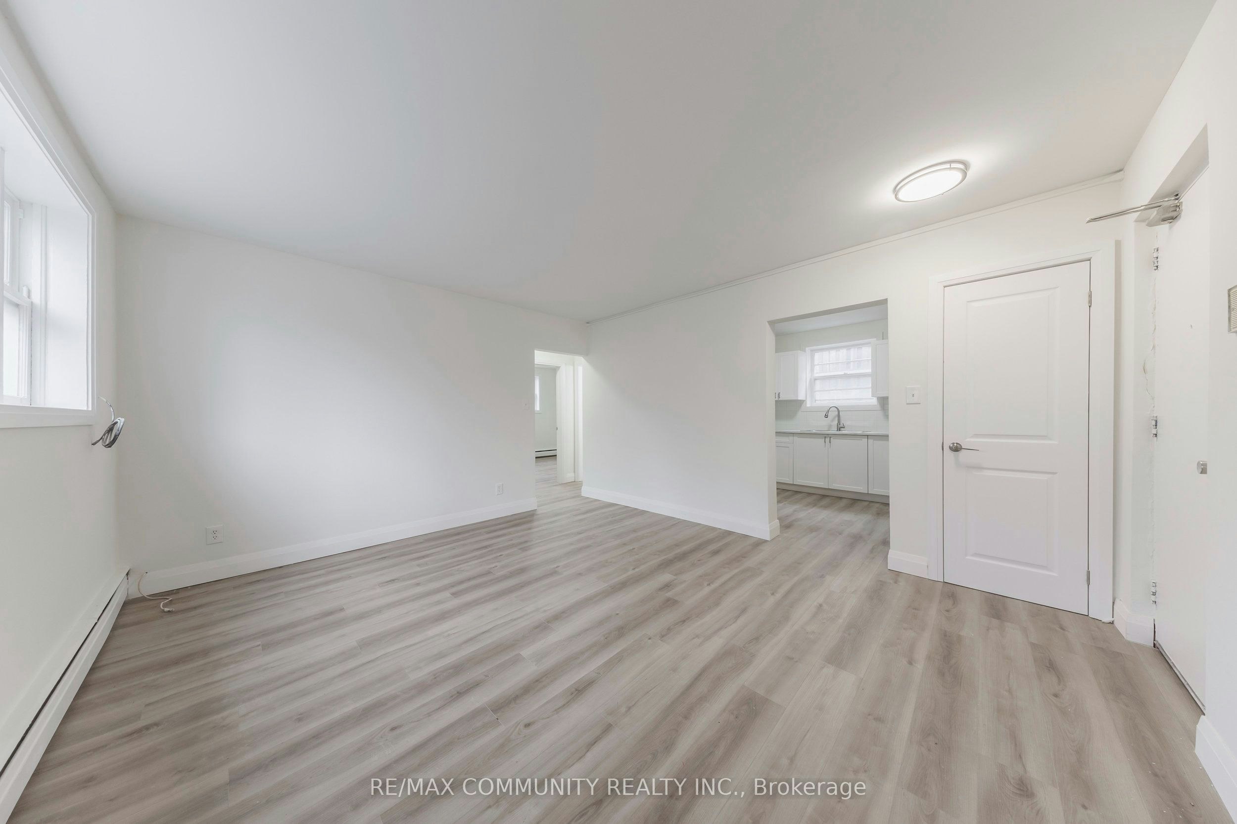 Unit 3-383 Buena Vista Avenue, Oshawa, ON, L1J 2M6 - 6