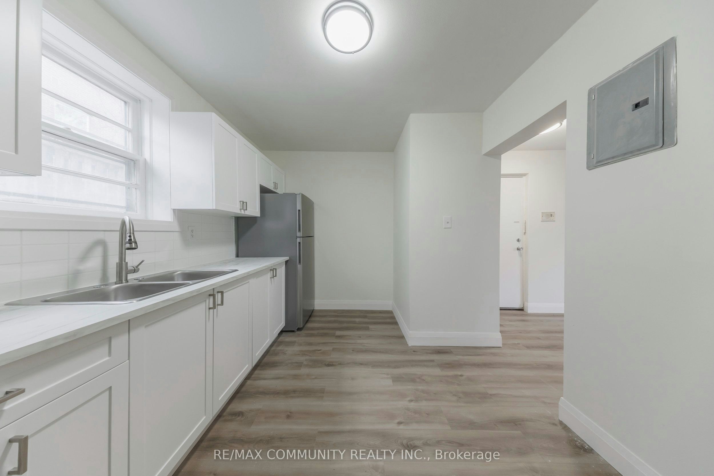 Unit 3-383 Buena Vista Avenue, Oshawa, ON, L1J 2M6 - 10