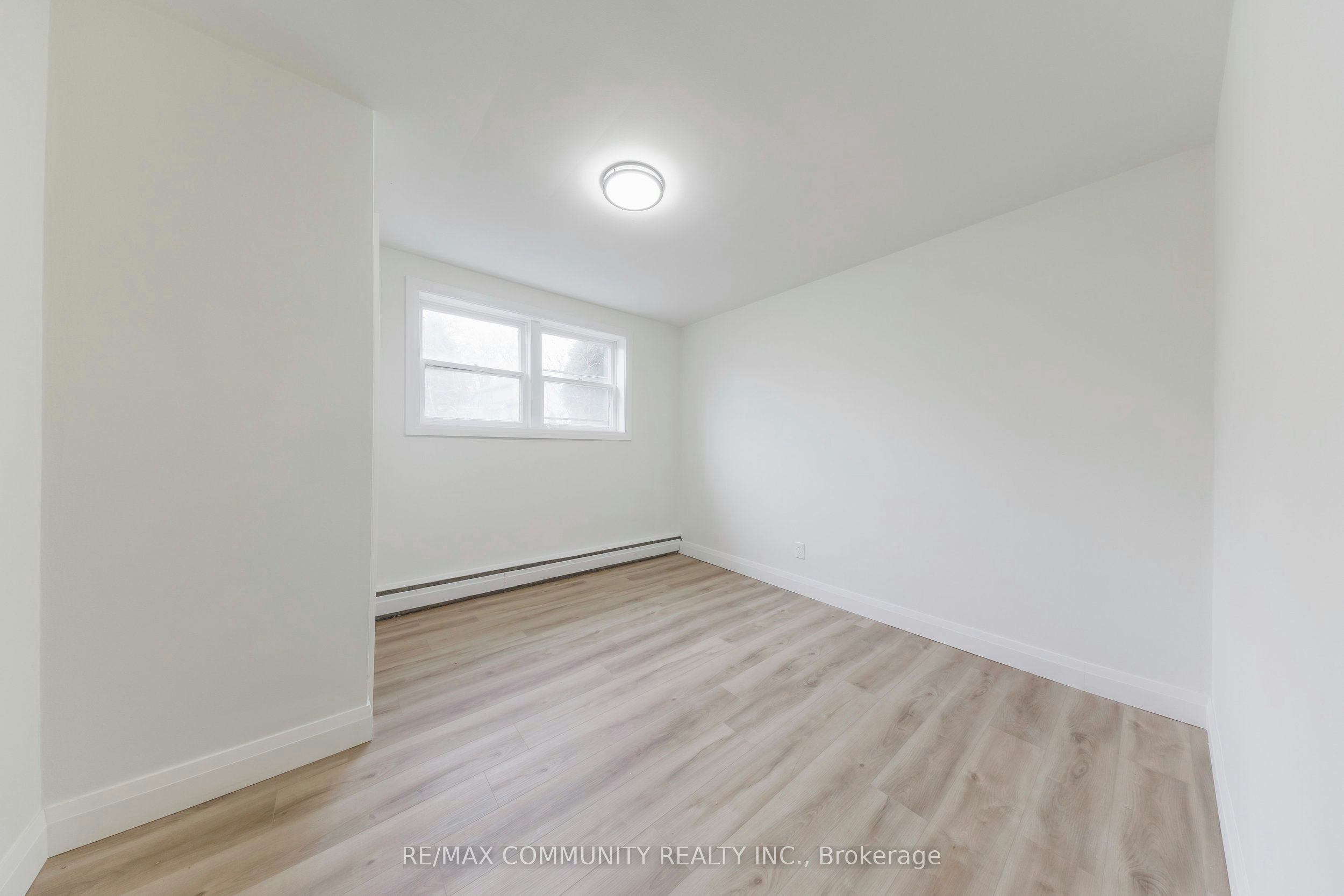 Unit 3-383 Buena Vista Avenue, Oshawa, ON, L1J 2M6 - 12