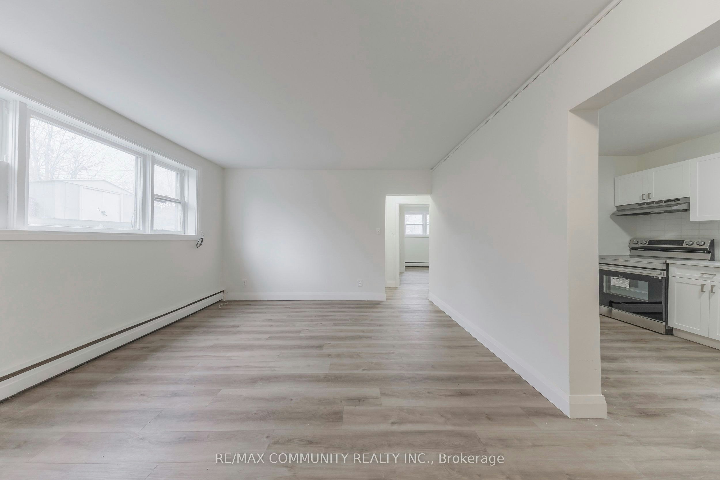 Unit 3-383 Buena Vista Avenue, Oshawa, ON, L1J 2M6 - 7