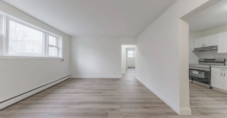 Unit 3-383 Buena Vista Avenue, Oshawa, ON, L1J 2M6 - 7