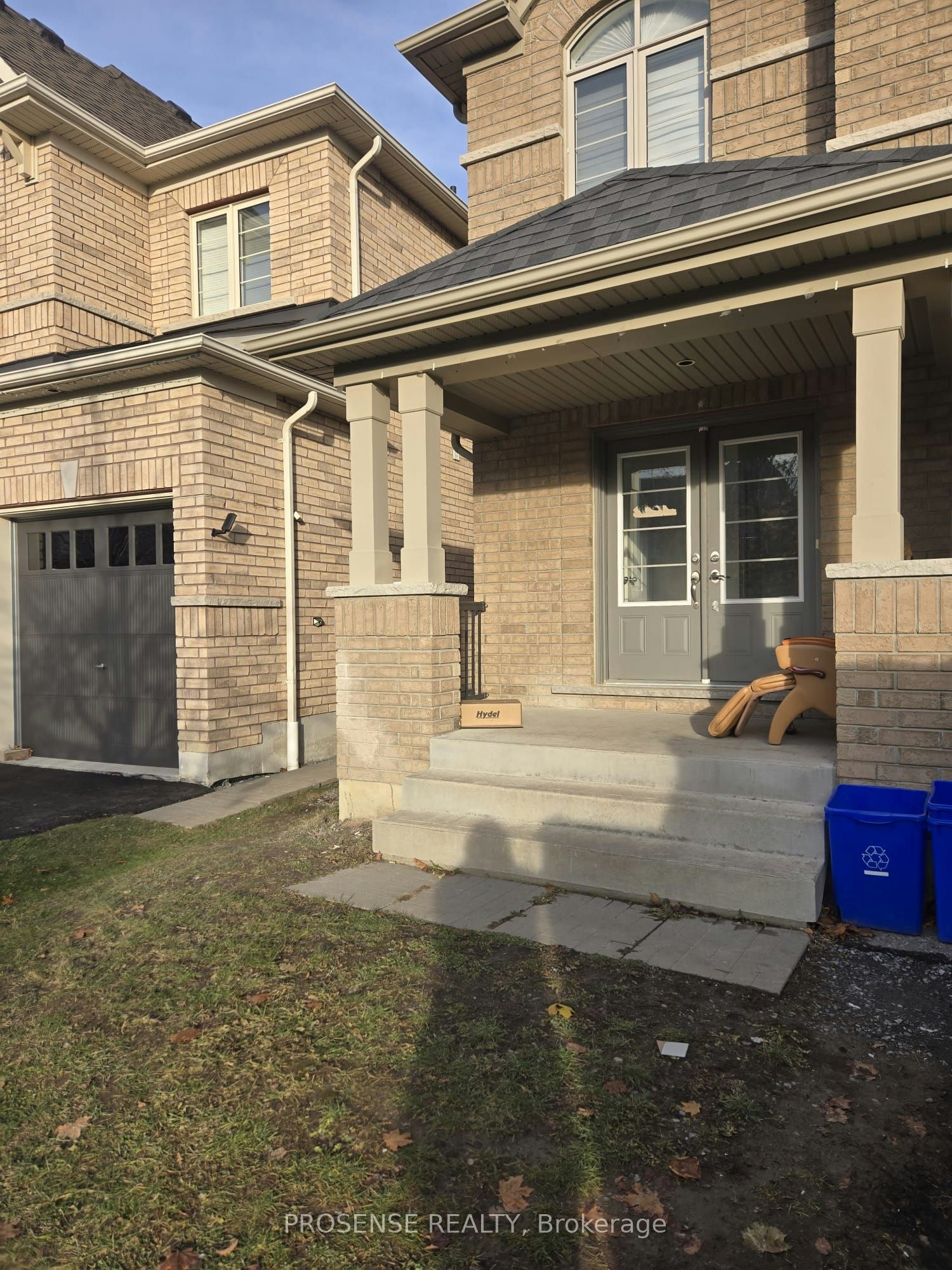 155 Nearna Drive, Oshawa, ON, L1H 7K4 - 2