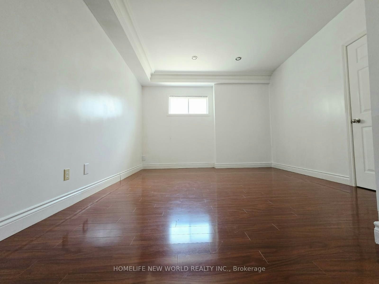 Walkout Bsm-122 Centennial Road, Toronto, ON, M1C 1Z5 - 6