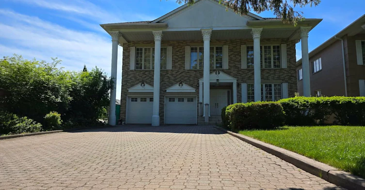 Walkout Bsm-122 Centennial Road, Toronto, ON, M1C 1Z5 - 10