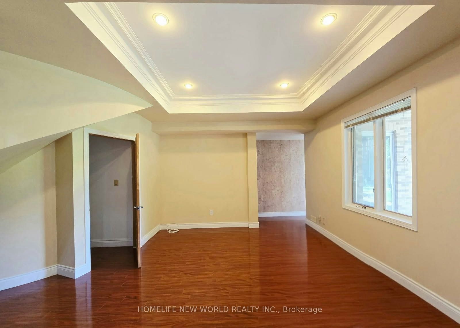 Walkout Bsm-122 Centennial Road, Toronto, ON, M1C 1Z5 - 7