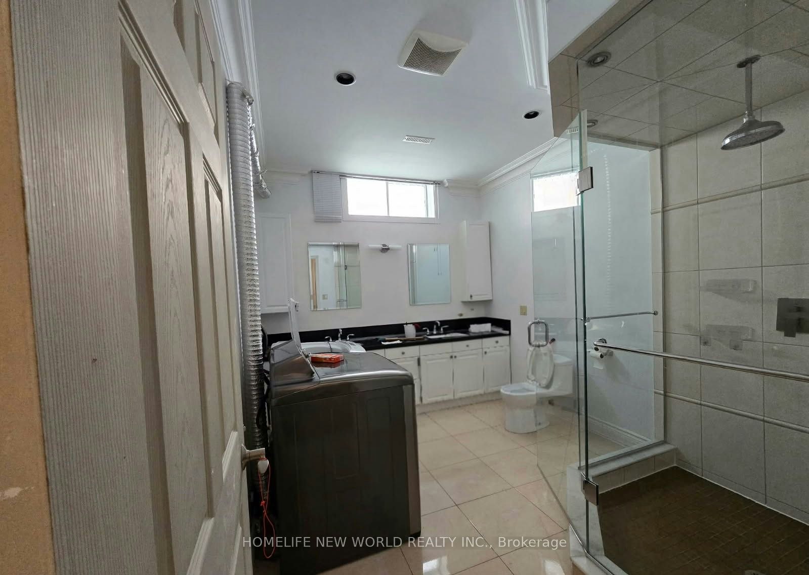 Walkout Bsm-122 Centennial Road, Toronto, ON, M1C 1Z5 - 8