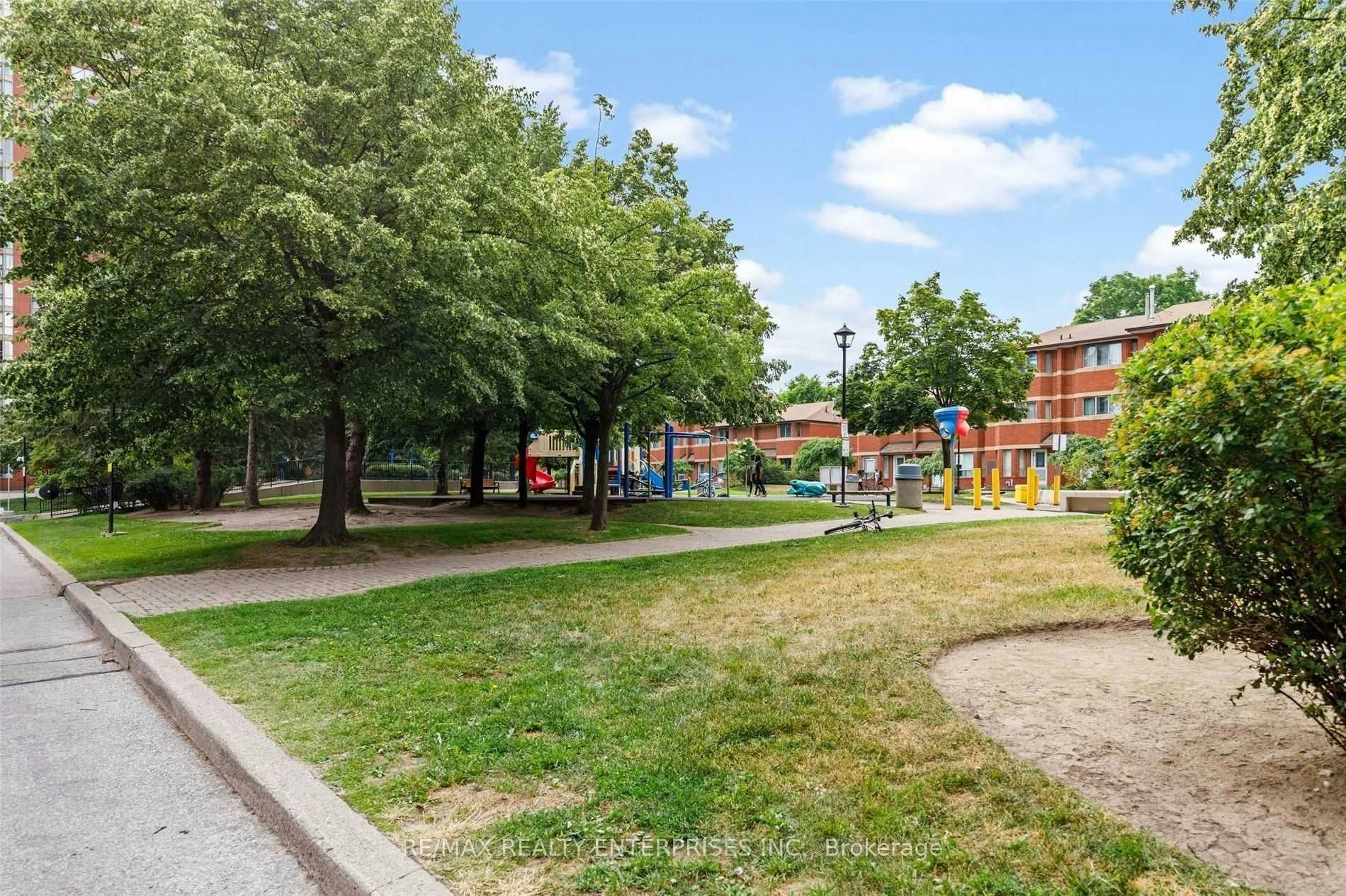 Lph8-2466 Eglinton Avenue E, Toronto, ON, M1K 5J8 - 23