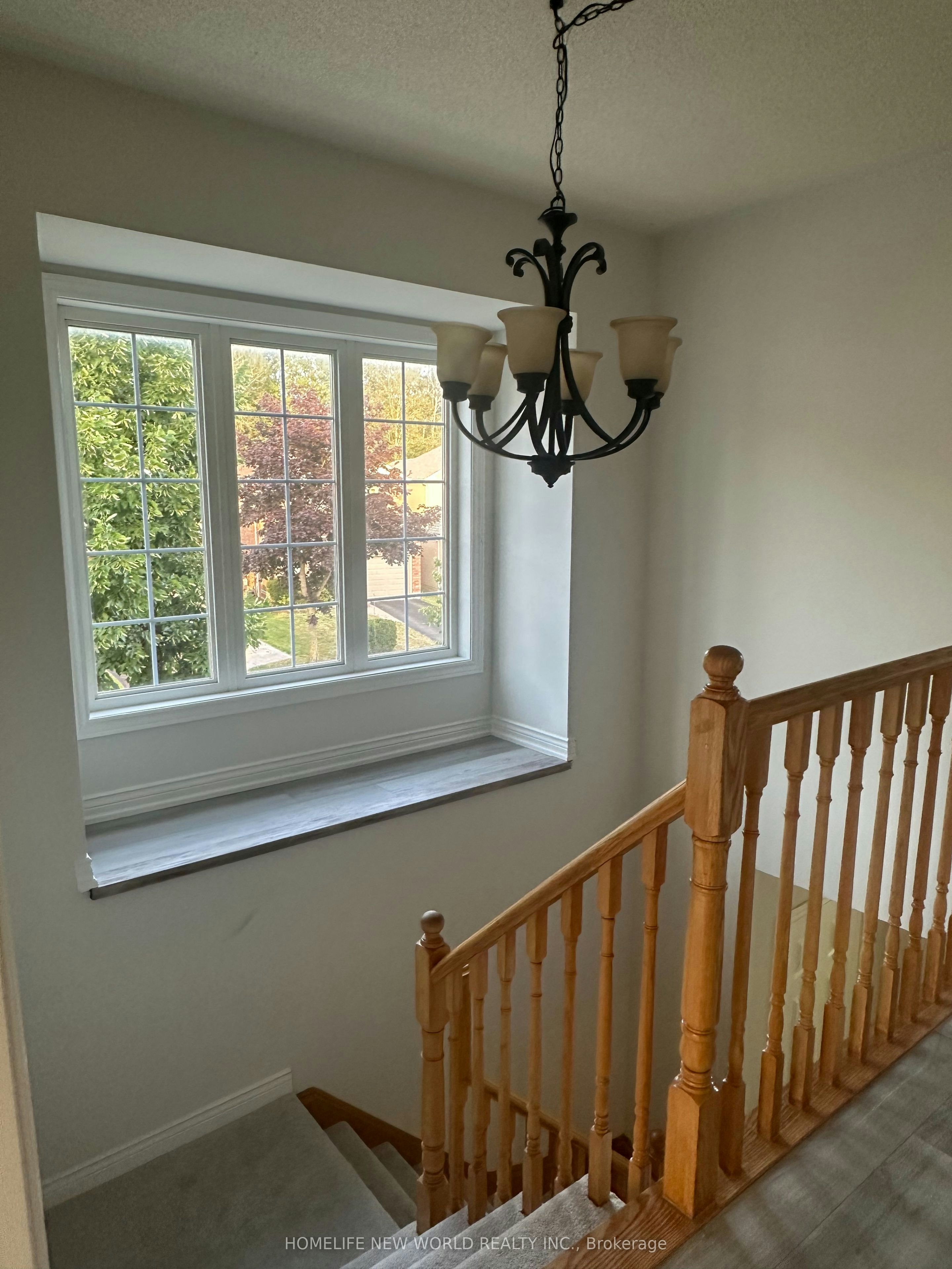 38 Gateway Court, Whitby, ON, L1R 3M9 - 7