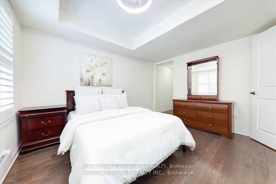 2412 Fall Harvest Crescent, Pickering, ON, L1X 0G2 - 6