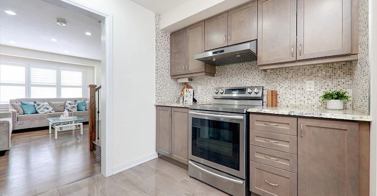2412 Fall Harvest Crescent, Pickering, ON, L1X 0G2 - 16