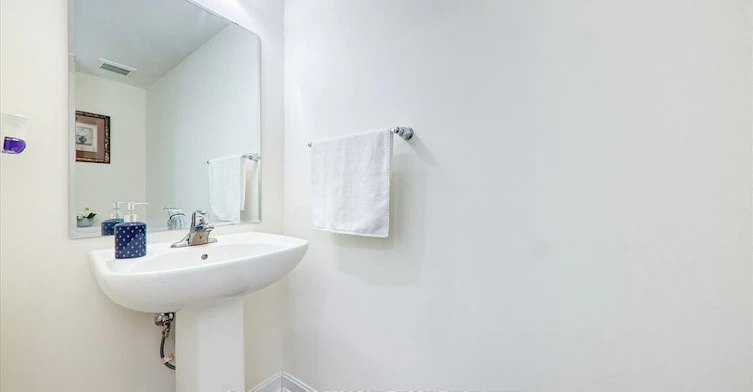 2412 Fall Harvest Crescent, Pickering, ON, L1X 0G2 - 25