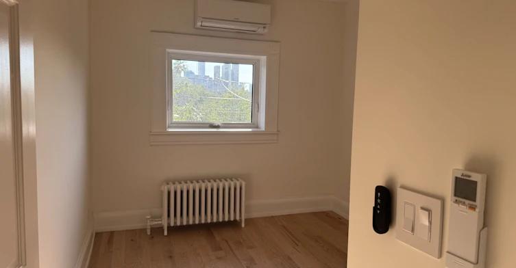 Upper-553 Broadview Avenue, Toronto, ON, M4K 2N7 - 20