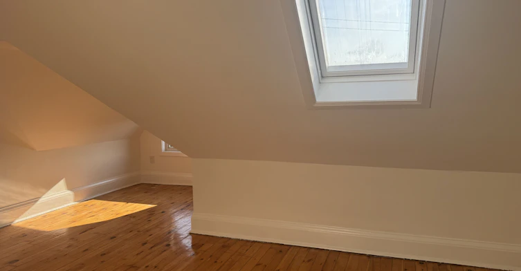 Upper-553 Broadview Avenue, Toronto, ON, M4K 2N7 - 26
