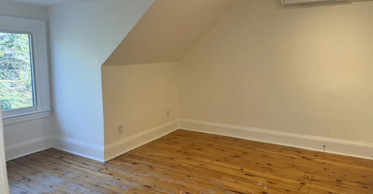 Upper-553 Broadview Avenue, Toronto, ON, M4K 2N7 - 24