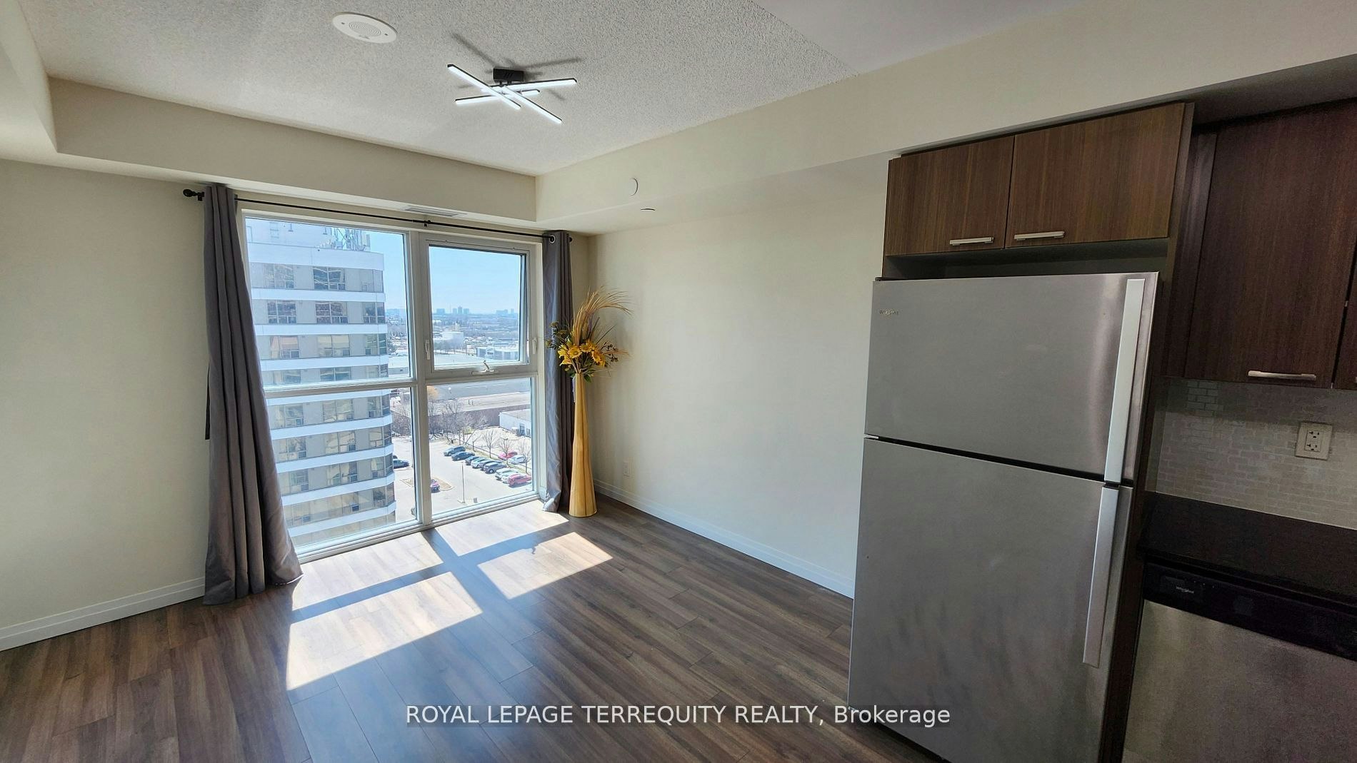 1207-2152 Lawrence Avenue E, Toronto, ON, M1R 0B5 - 2