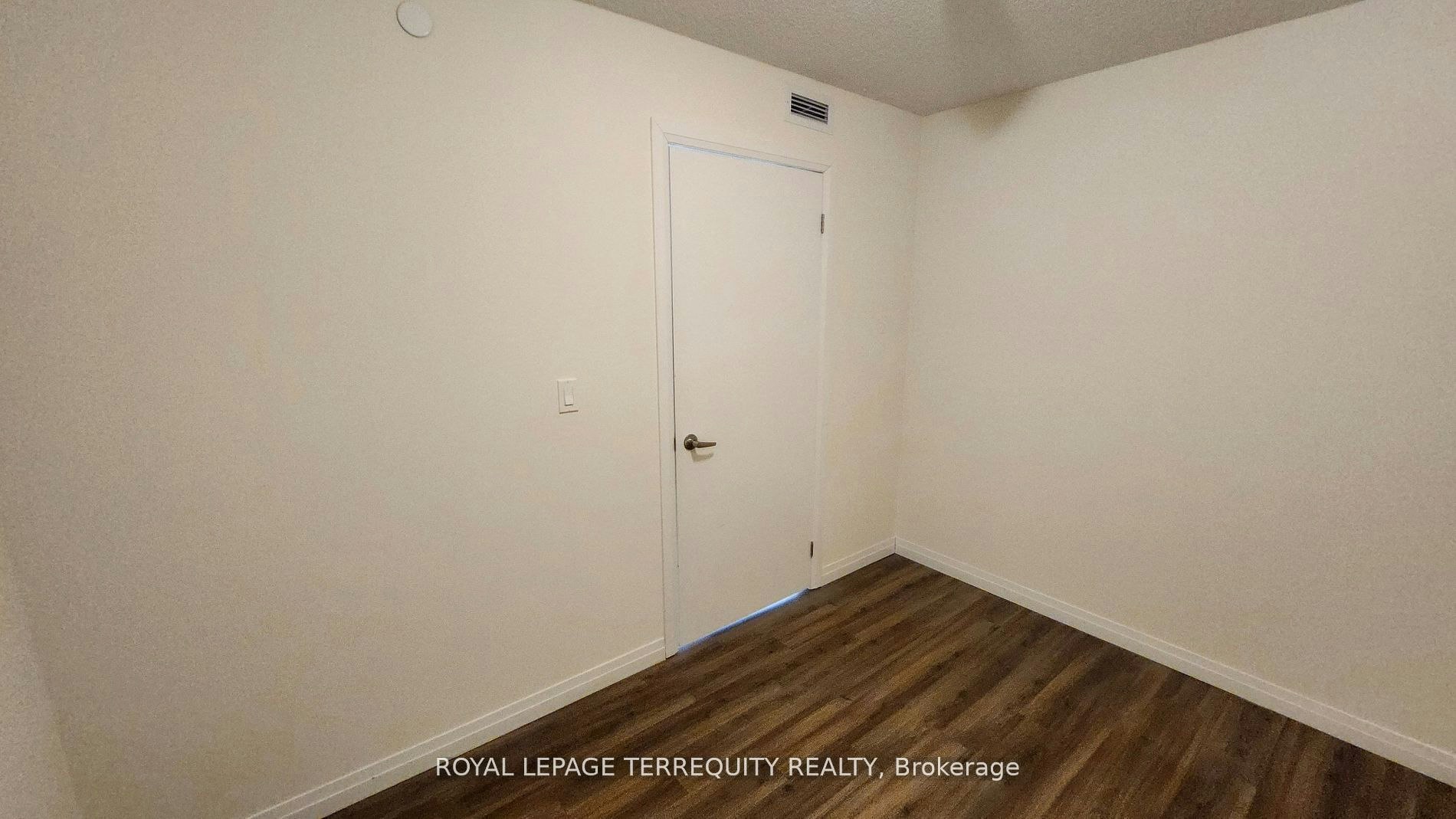 1207-2152 Lawrence Avenue E, Toronto, ON, M1R 0B5 - 7