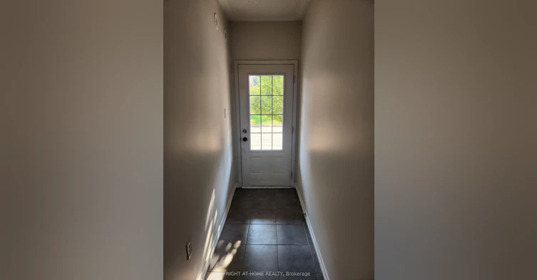 2564 Bromus Path, Oshawa, ON, L1L 0K7 - 2