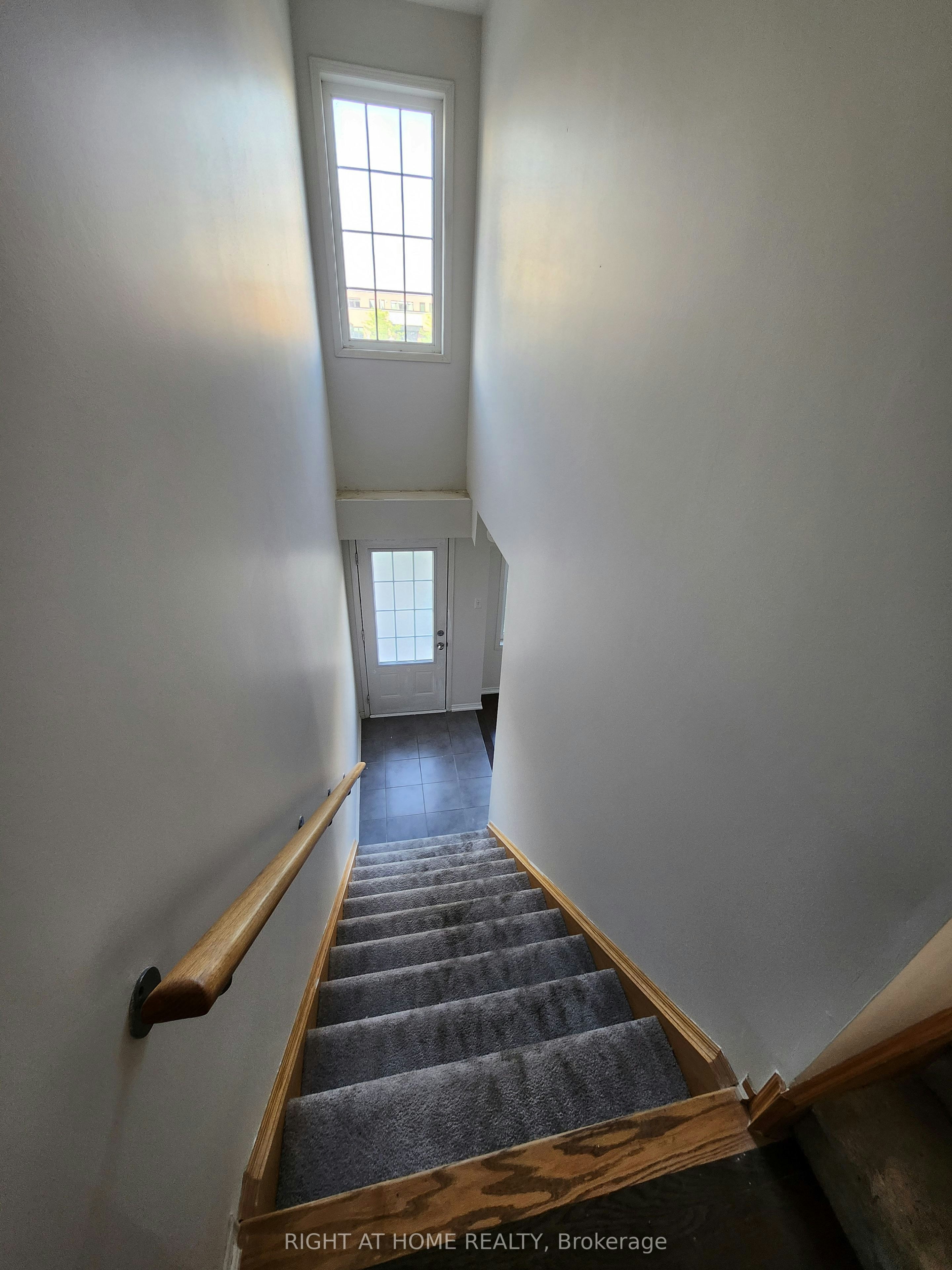 2564 Bromus Path, Oshawa, ON, L1L 0K7 - 26